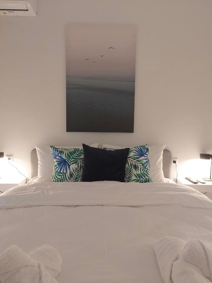 Pop Art Apartment เอเธนส์ ภายนอก รูปภาพ